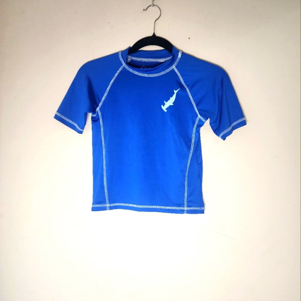 Big Chill Blue Hammerhead Shark Boys Swim Shirt Size 8 UPF 50+